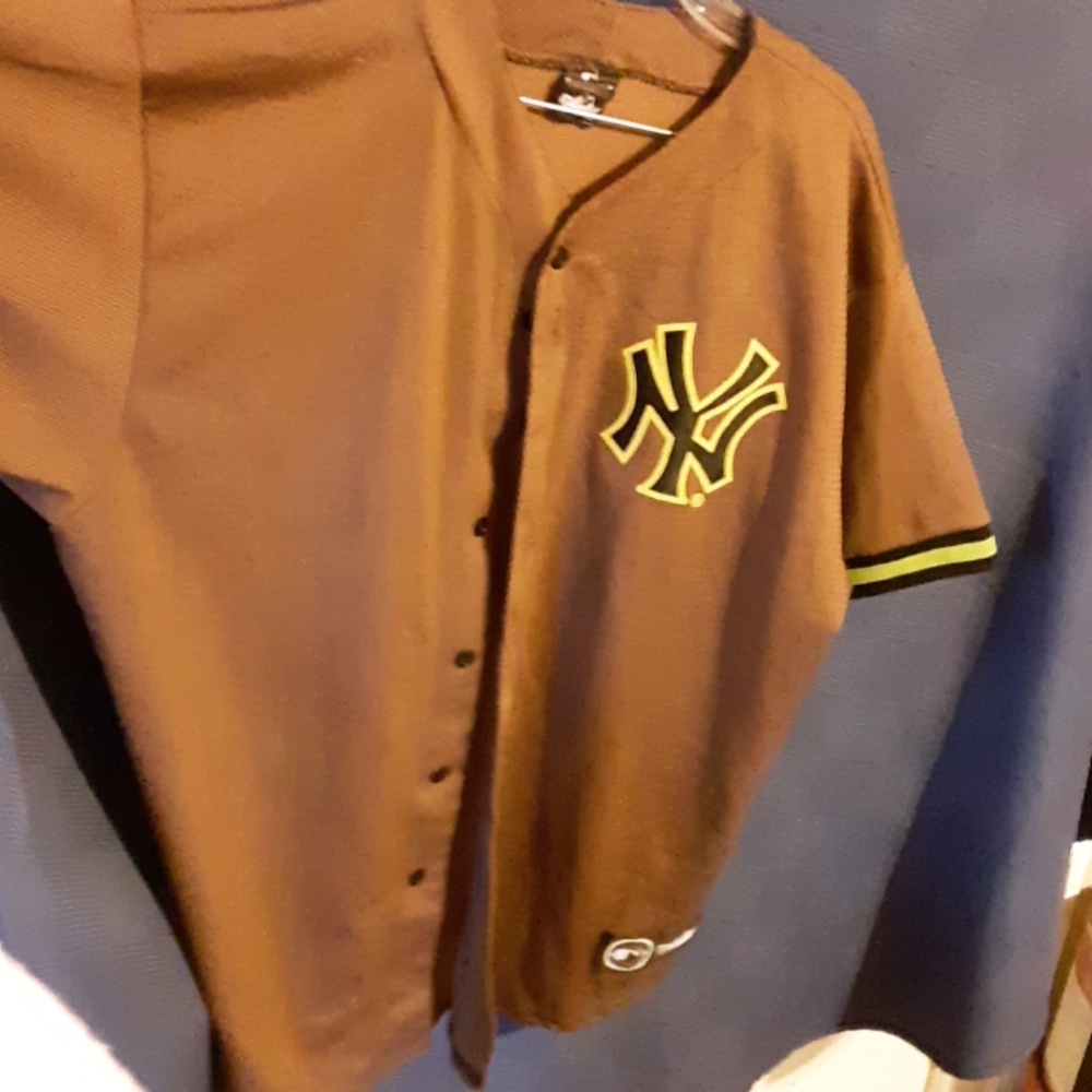 Majestic Yankees jersey
